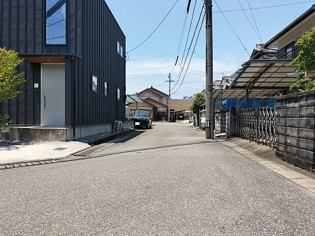 ★朝倉小学校★南側道路 東から西方向