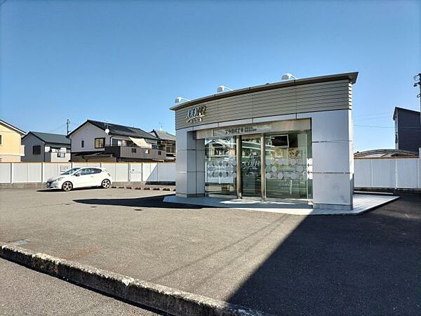 高知信用金庫 朝倉西出張所 2100m