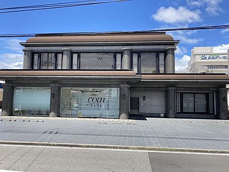 高知信用金庫三里支店 1100m