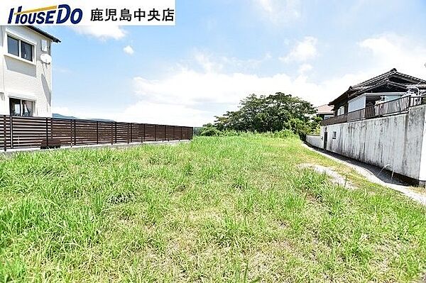 【外観】敷地内から撮影奥行きがあり広々とした敷地です♪
