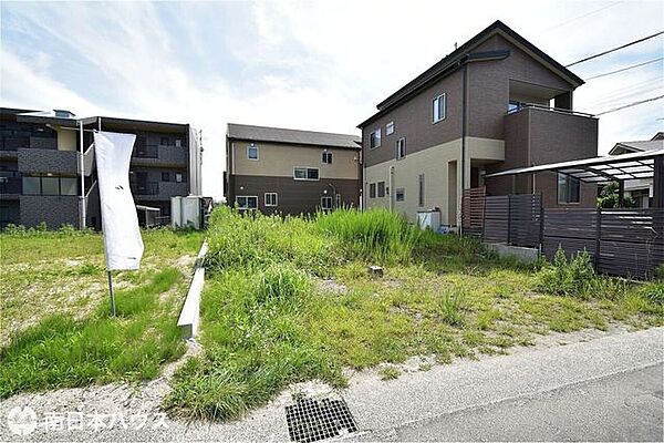 北東向きです【敷地面積119.33m2(36.09坪)】建築条件付き！モデルハウスのご案内可能♪
