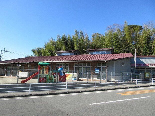 ちはなこども園・理念 私たちは全て子どものために愛と情熱と感動で社会に貢献します。 1160m