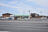 周辺：【ファミリーマート春山町店】鹿児島市春山町にあるコンビニです。サービス・設備　駐車場、鹿児島銀行ATM、Famiポート、コピー・FAX、Wi-Fi、たばこ、お酒 2080m