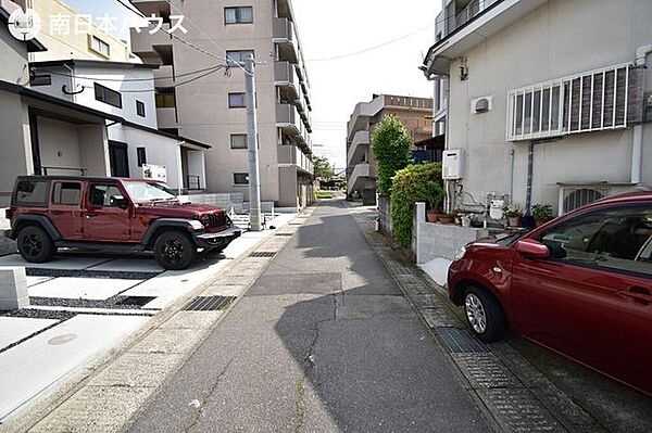 【前面道路】南向き前面道路幅は約4ｍです！