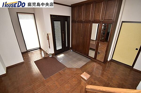 【玄関】ゆったりとした玄関スペース！