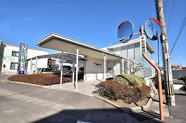 上山クリニック【上山クリニック】鹿児島市吉野町にある病院です。診療科目　内科・消化器科・リハビリテーション科、在宅医療 680m