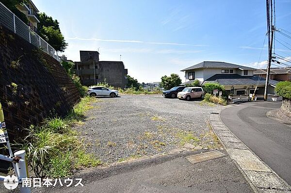 北西向き道路【敷地面積433.22m2(131.04坪)】建築条件なし！