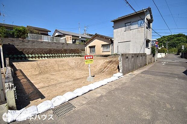 南向き道路【敷地面積160.85m2(48.65坪)】建築条件付き!モデルハウス見学も可能です♪