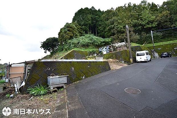 南西向き道路【敷地面積133.28m2(40.31坪)】建築条件なし!