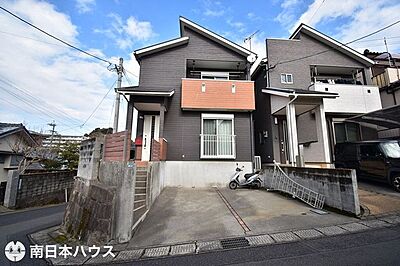 外観:南西角地【敷地面積114.55m2(34.65坪)】駐車2台分! 外観:南西角地【敷地面積114.55m2(34.65坪)】駐車2台分!