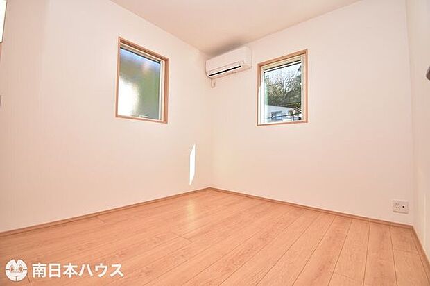 【洋室】洋室は2階に3部屋あります♪