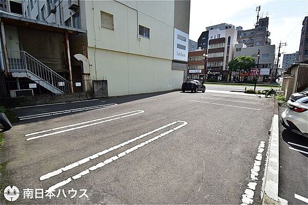【外観】敷地内より撮影