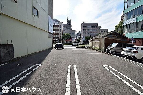 【外観】敷地内より撮影
