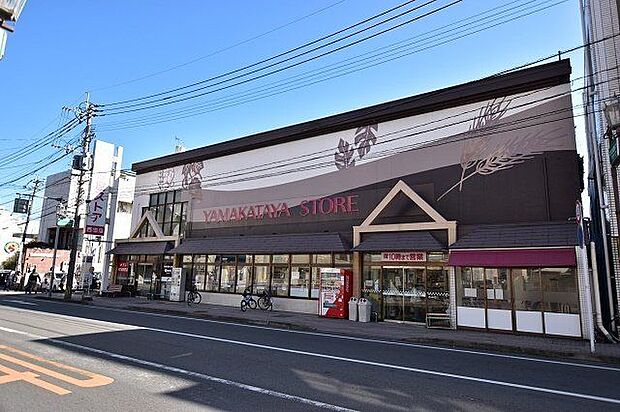 【山形屋ストア西田店】鹿児島市西田二丁目にあるスーパーです。営業時間9：30〜22：00 1050m