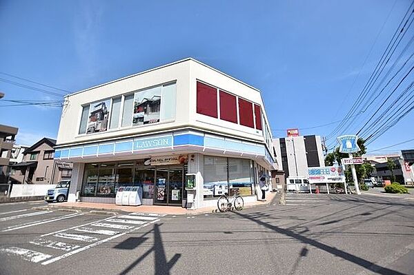 【ローソン鴨池一丁目店】鹿児島市鴨池1丁目にあるコンビニです。駐車場有り。 360m