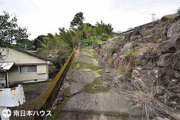 【外観】令和7年10月21日　撮影