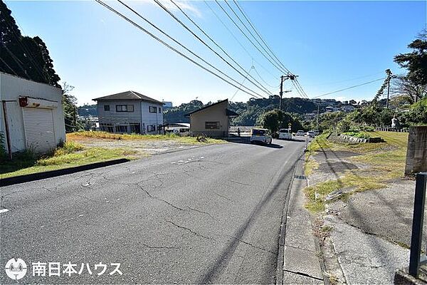 【前面道路】
