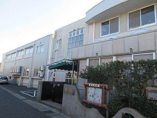 【鹿児島こばと幼稚園】教育方針・一人ひとりを大切にして・のびのびと遊べる環境作り・伝承の文化を生かした教育を・楽しい食事で健康に・家庭と園が力を合わせる子育てを 750m