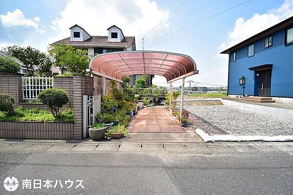 【駐車場】令和7年8月18日　撮影