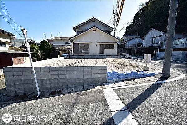 【外観】令和8年2月13日　撮影角地で日当り、通風良好な敷地です♪
