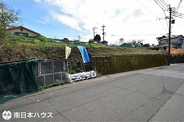 【外観】令和8年2月26日　撮影西向きの土地です！日当たり良好♪