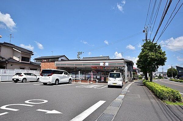 【セブンイレブン桜ヶ丘2丁目店】鹿児島市桜ヶ丘2丁目にあるコンビニです。設備・サービス　ATM、マルチコピー機、お会計セルフレジ、店舗留置サービスなど 170m