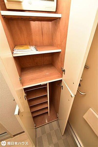 【シューズボックス】容量の多い収納です！