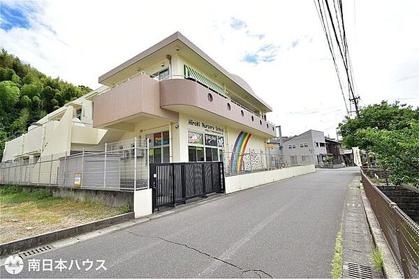 【ひろき保育園】鹿児島市広木2丁目にある保育園です。定員：110名（産休明けの生後8週目から就学前まで） 50m