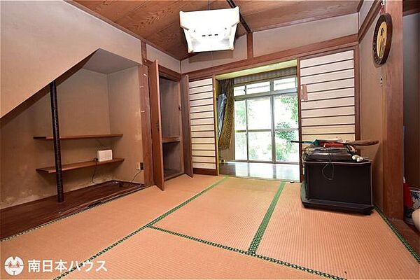 【和室】ダイニングキッチンの横にある和室です！