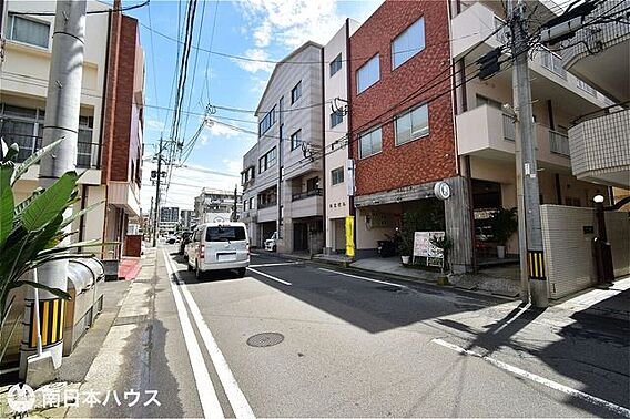 【前面道路】西...