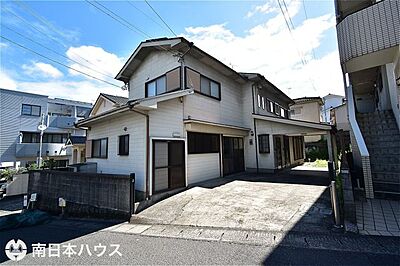 外観:西向き道路【敷地面積304.21m2(92.02坪)】駐車4台!即日ご内覧可能です♪ 外観:西向き道路【敷地面積304.21m2(92.02坪)】駐車4台!即日ご内覧可能です♪