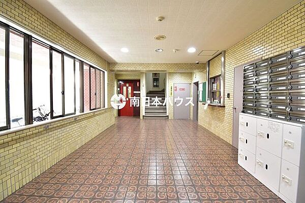 【第8トーカンマンション白雲のロビー】