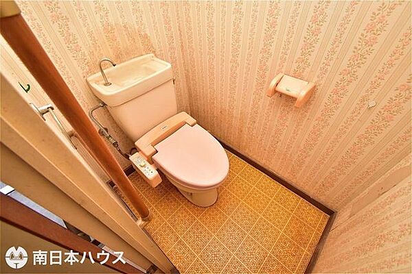 【トイレリフォーム前】令和8年8月21日　撮影トイレ交換、クロス・床張り替えします！