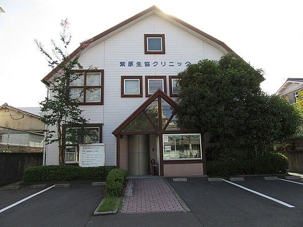 【紫原生協クリニック】診療科目 内科、循環器科、胃腸科、小児科 490m