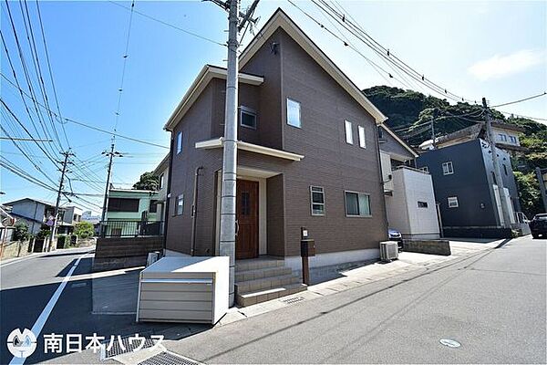 【外観】令和8年9月25日　撮影平坦地の北西角地！西田小学校まで徒歩6分！