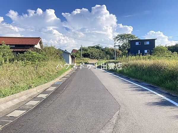 前面道路含む現地写真