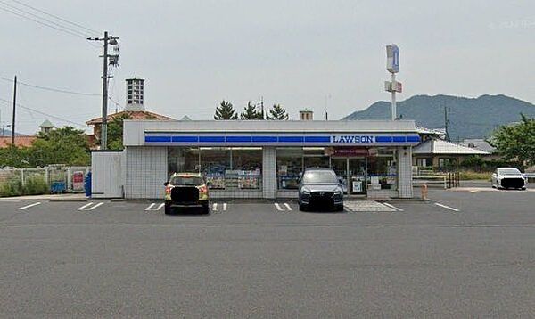 ローソン斐川夢咲タウン店 1950m