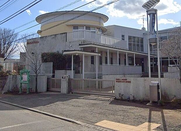 伊勢原ひかり幼稚園 410m