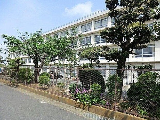 神明中学校 1620m