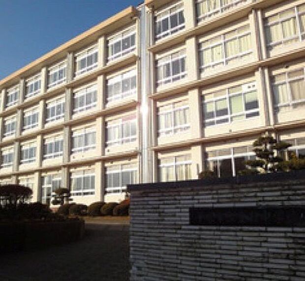 金目中学校 300m