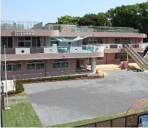 いずみ保育園 450m