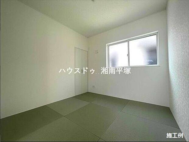 施工例※本物件画像は取引する建物とは、外壁・屋根・開口部・内装等の形状が異なります。