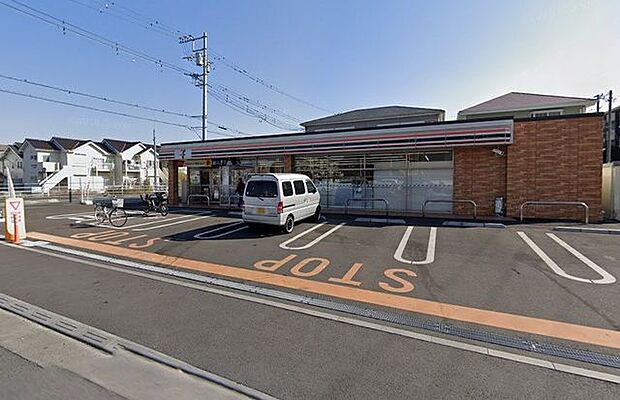 セブンイレブン 纒店 600m