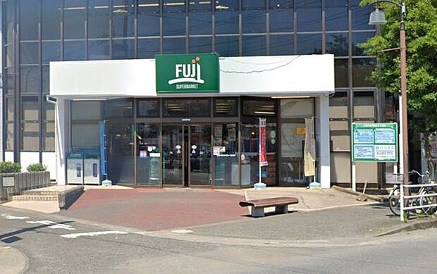 FUJI徳延店 890m