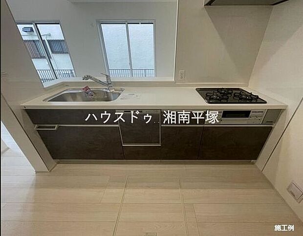 施工例※本物件画像は取引する建物とは開口部・内装等の形状が異なります。