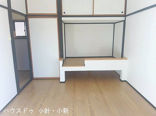 2階　洋室7帖