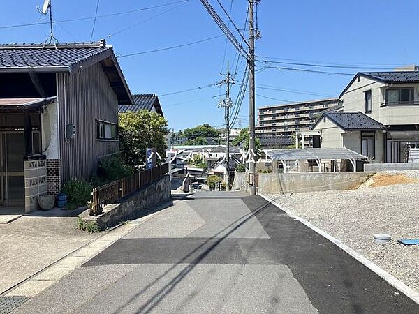 前面道路含む現地写真