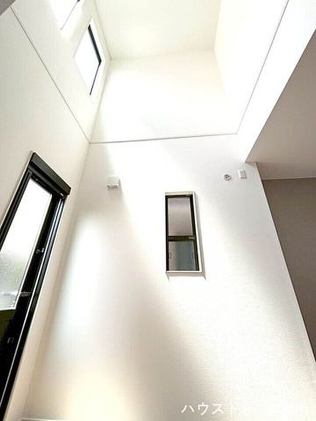 本日ご案内いたします♪新築なら専門の当店へおまかせください♪」ほとんどのお客様はご来店いただいております◆◆小倉南区横代北町 新築戸建て◆◆〜最寄り駅まで徒歩約8分♪吹抜♪駐車場2台♪〜