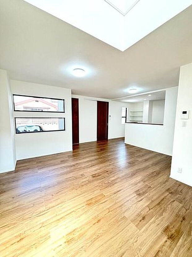 本日ご案内いたします♪新築なら専門の当店へおまかせください♪」ほとんどのお客様はご来店いただいております◆◆小倉南区横代北町 新築戸建て◆◆〜最寄り駅まで徒歩約8分♪吹抜♪駐車場2台♪〜