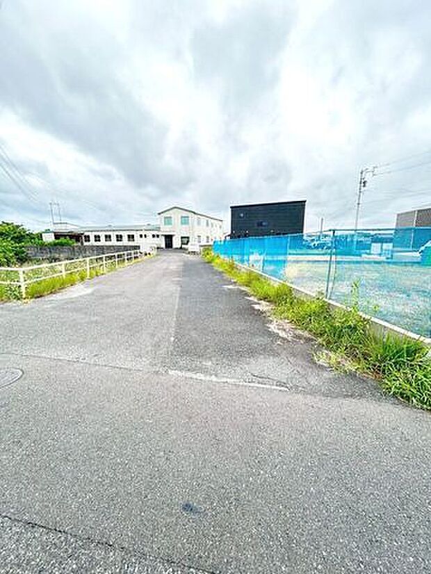 前面道路含む現地写真